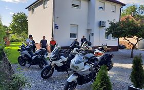 7 Kucica
